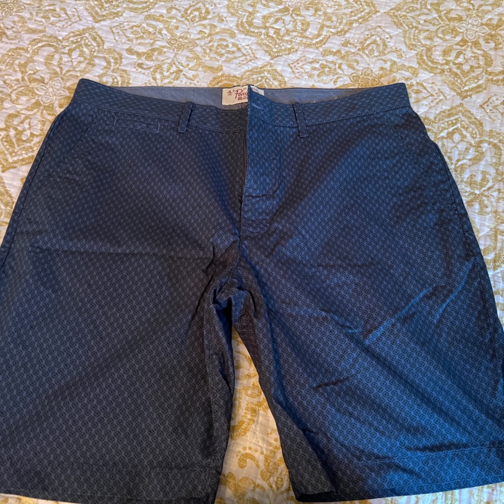 Original Penguin shorts, size 36, new